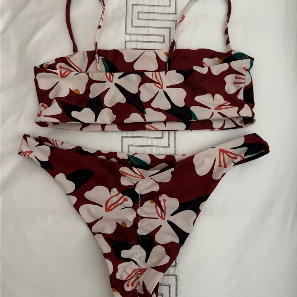 Stone fox bikini set